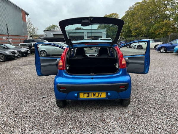 Used Peugeot 107 2011 for sale - 75654009: Photo 28