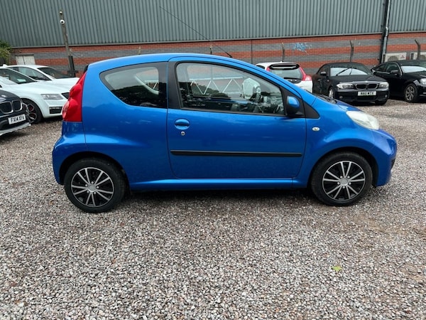 Used Peugeot 107 2011 for sale - 75654009: Photo 9