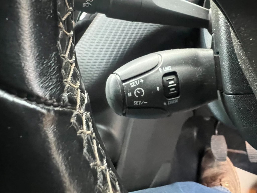 Used Peugeot 208 2018 for sale - 76910219: Photo 17