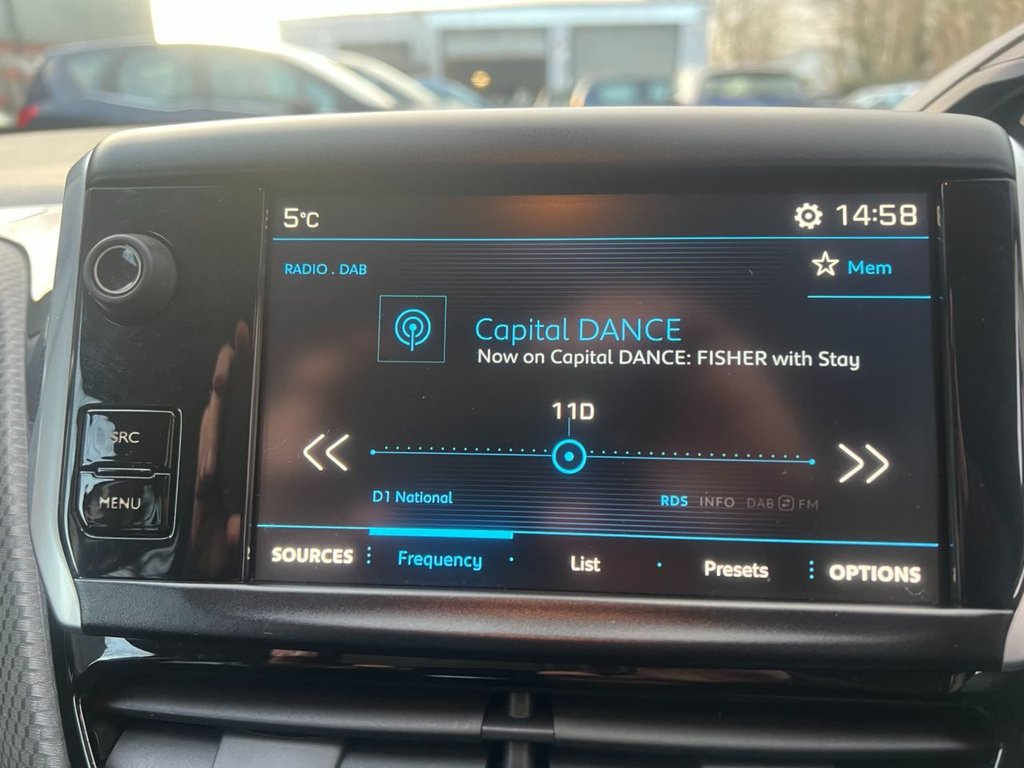 Used Peugeot 208 2018 for sale - 76910219: Photo 18