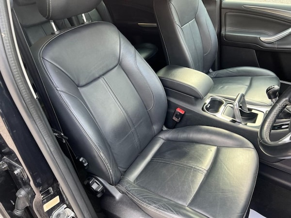 Used Ford S-Max 2013 for sale - 75642569: Photo 21