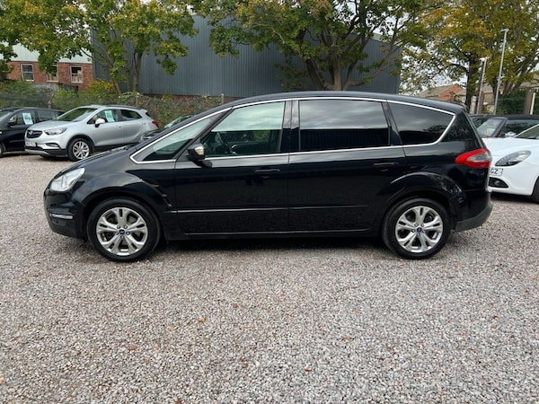Used Ford S-Max 2013 for sale - 75642569: Photo 5