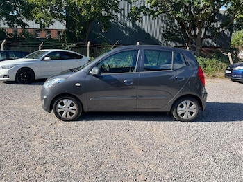 Used Hyundai i10 2012 for sale - 79462613: Photo