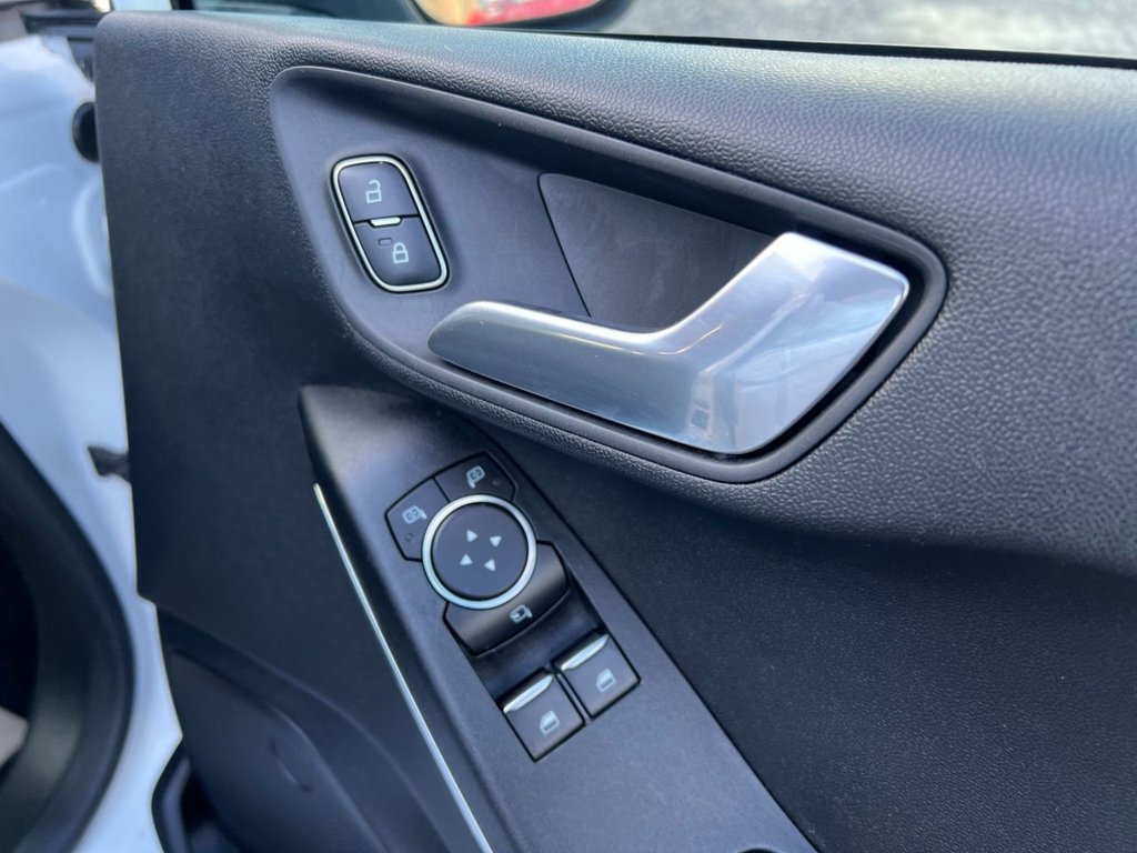 Used Ford Fiesta 2017 for sale - 76950566: Photo 10