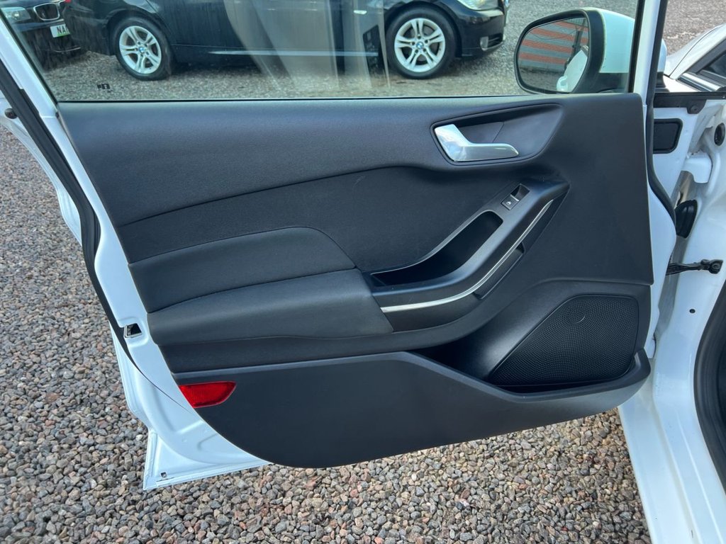 Used Ford Fiesta 2017 for sale - 76950566: Photo 25