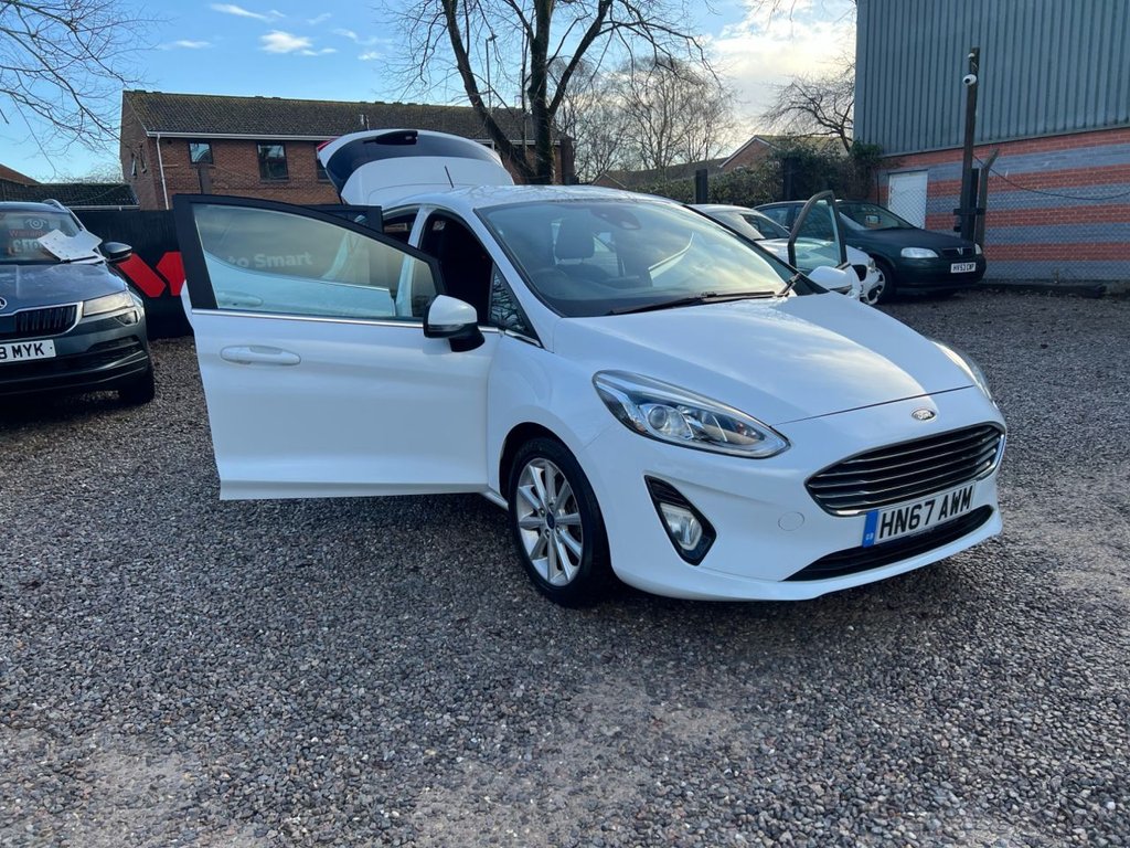 Used Ford Fiesta 2017 for sale - 76950566: Photo 32