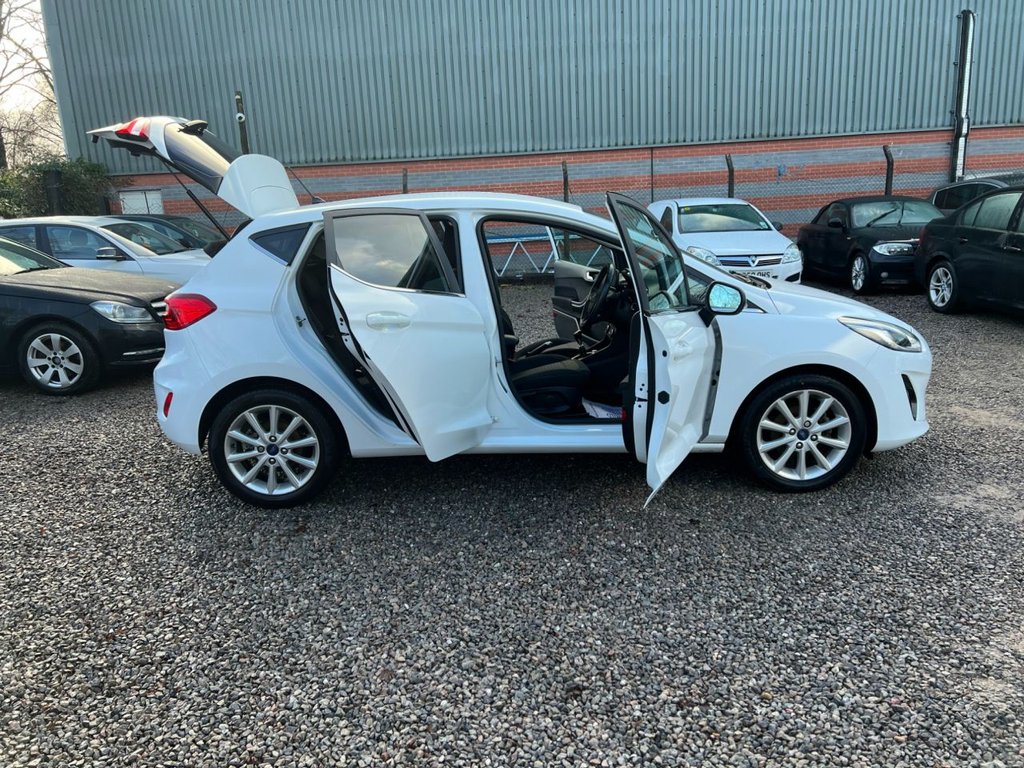 Used Ford Fiesta 2017 for sale - 76950566: Photo 39