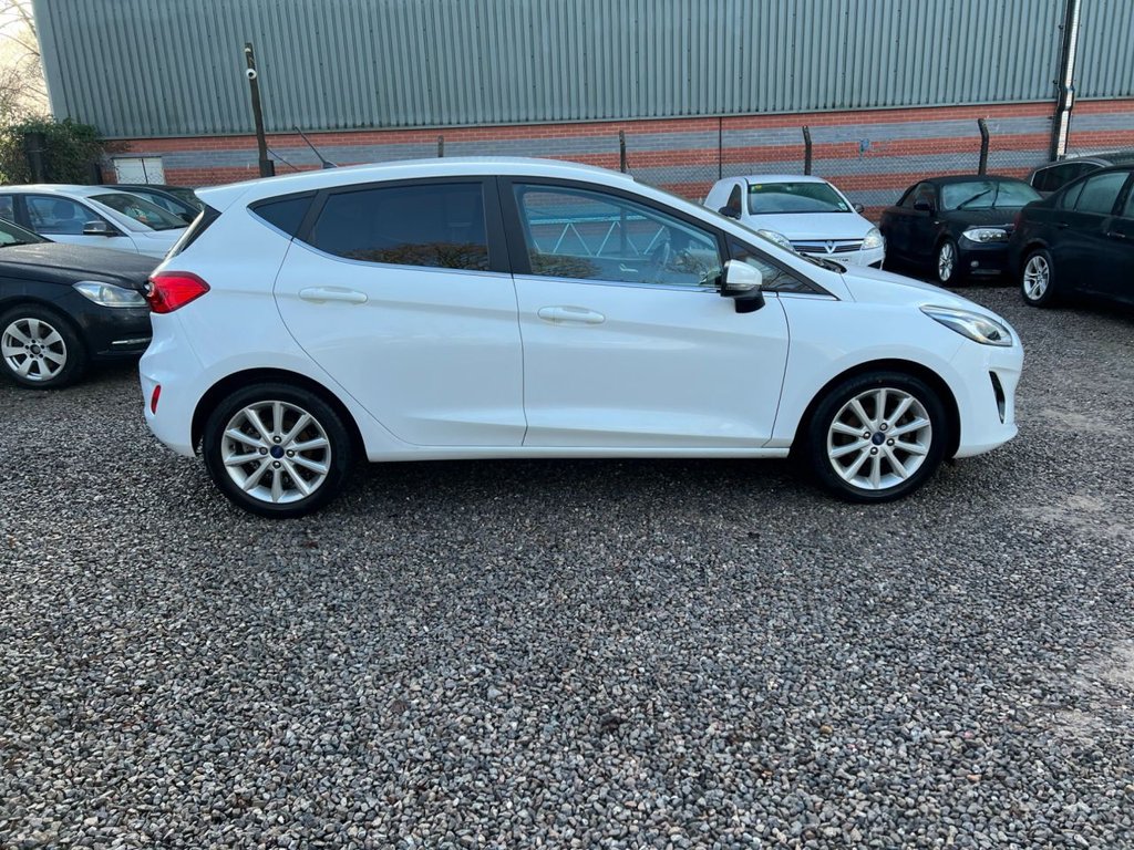 Used Ford Fiesta 2017 for sale - 76950566: Photo 9