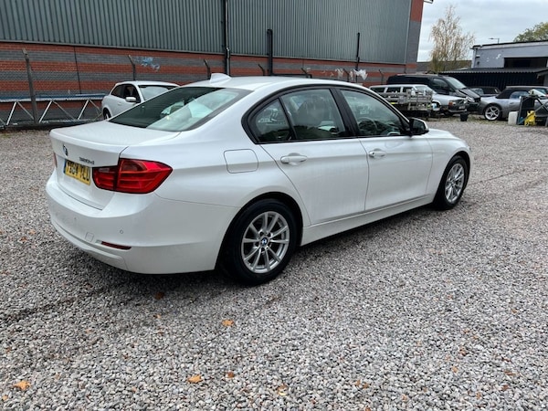 Used BMW 3 Series 2015 for sale - 76235640: Photo 8