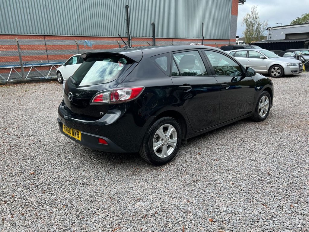 Used Mazda Mazda3 2010 for sale - 76417049: Photo 8
