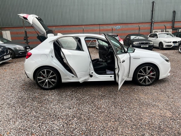 Used Alfa Romeo Giulietta 2016 for sale - 75359070: Photo 43