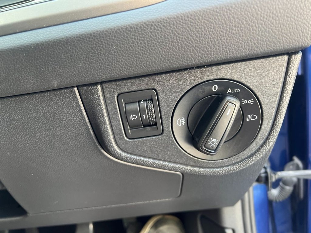 Used Volkswagen Polo 2018 for sale - 76323243: Photo 11