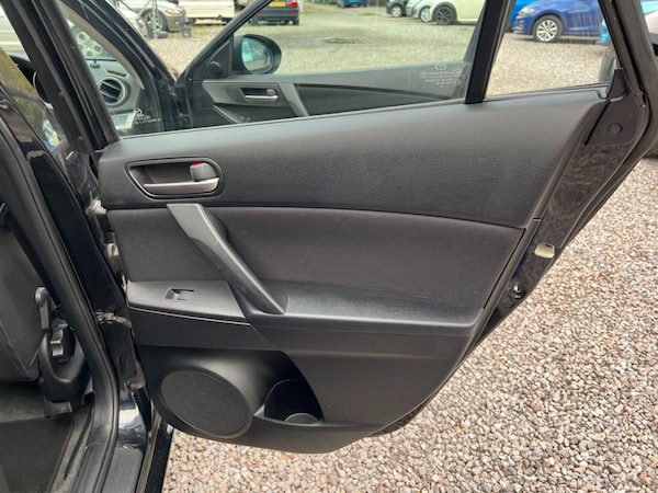 Used Mazda Mazda3 2010 for sale - 75619312: Photo 26