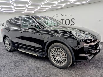Used Porsche Cayenne 2015 for sale - 79646838: Photo