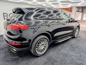 Used Porsche Cayenne 2015 for sale - 79646838: Photo