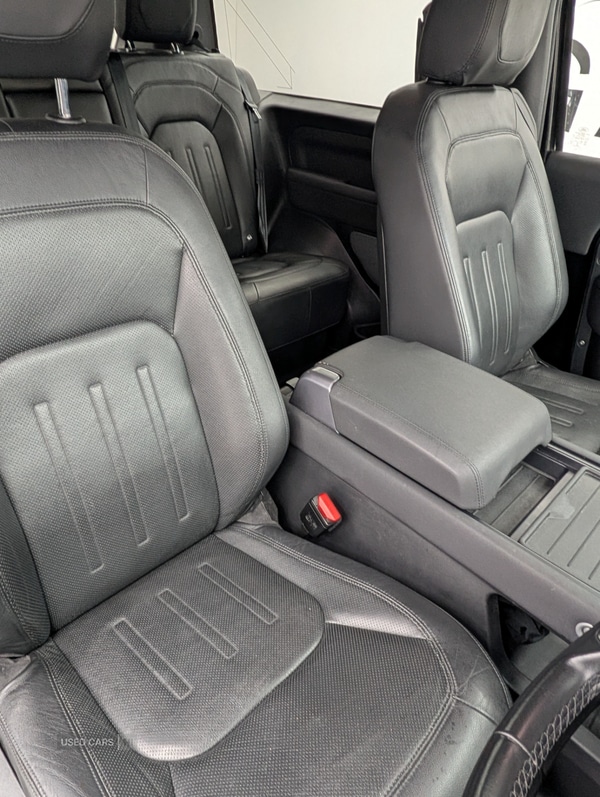 Used Land Rover Defender 2021 for sale - 77321206: Photo 12