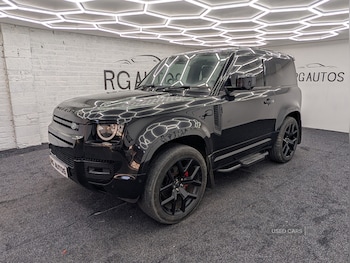 Used Land Rover Defender 2021 for sale - 77321206: Photo