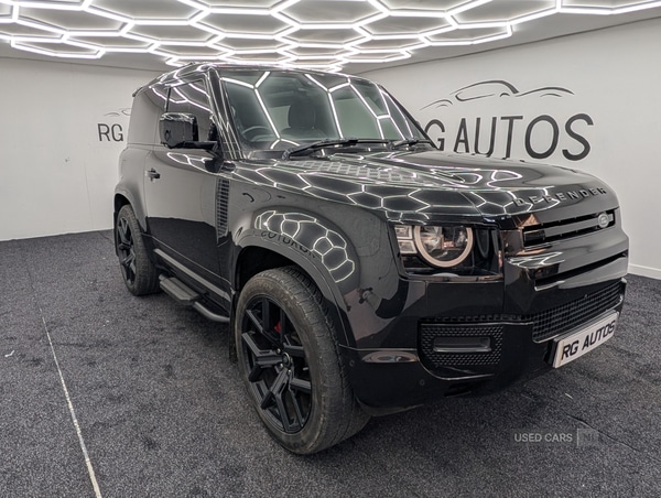 Used Land Rover Defender 2021 for sale - 77321206: Photo 2