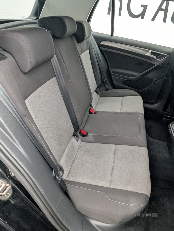 Used Volkswagen Golf 2014 for sale - 76474133: Photo 9