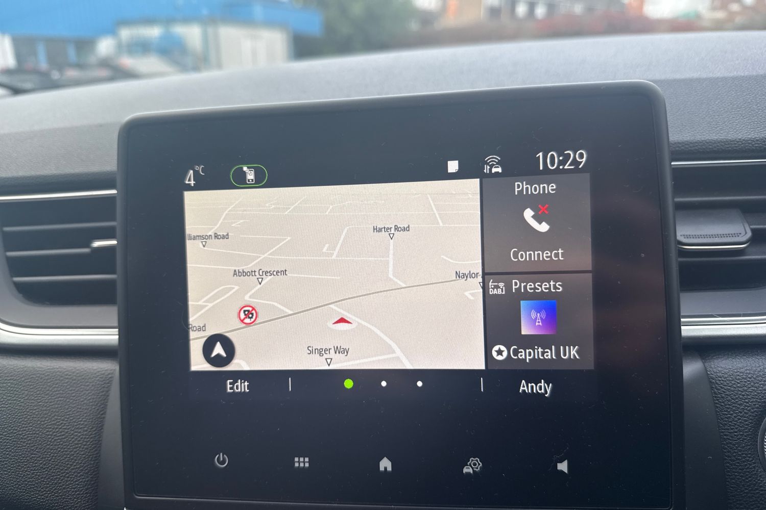 Used Renault Captur 2023 for sale - 76966551: Photo 17