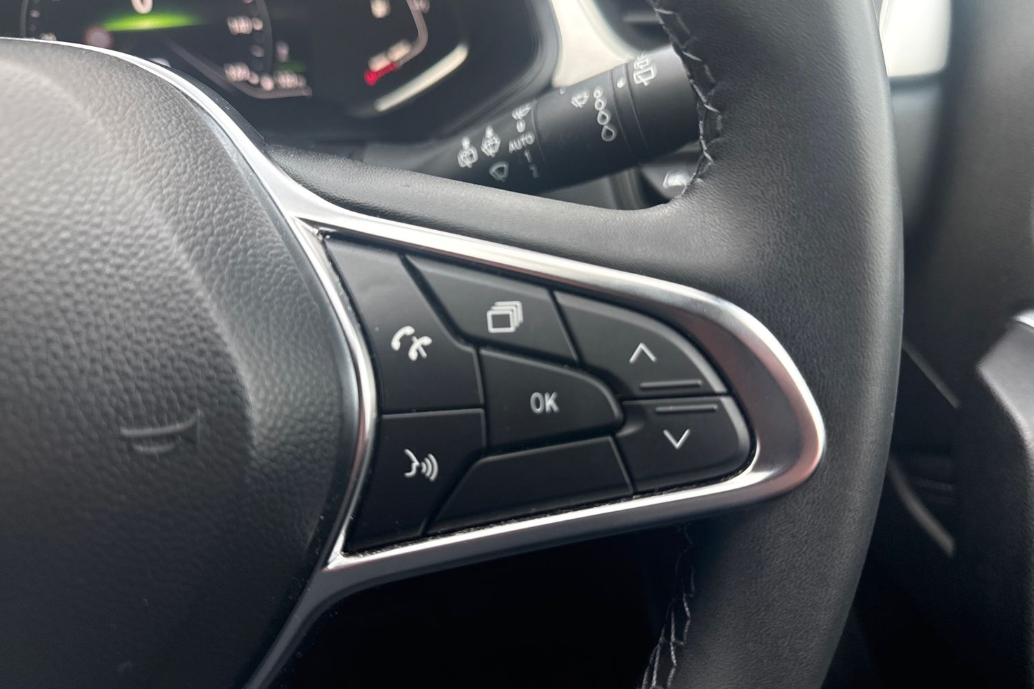 Used Renault Captur 2023 for sale - 76966551: Photo 22