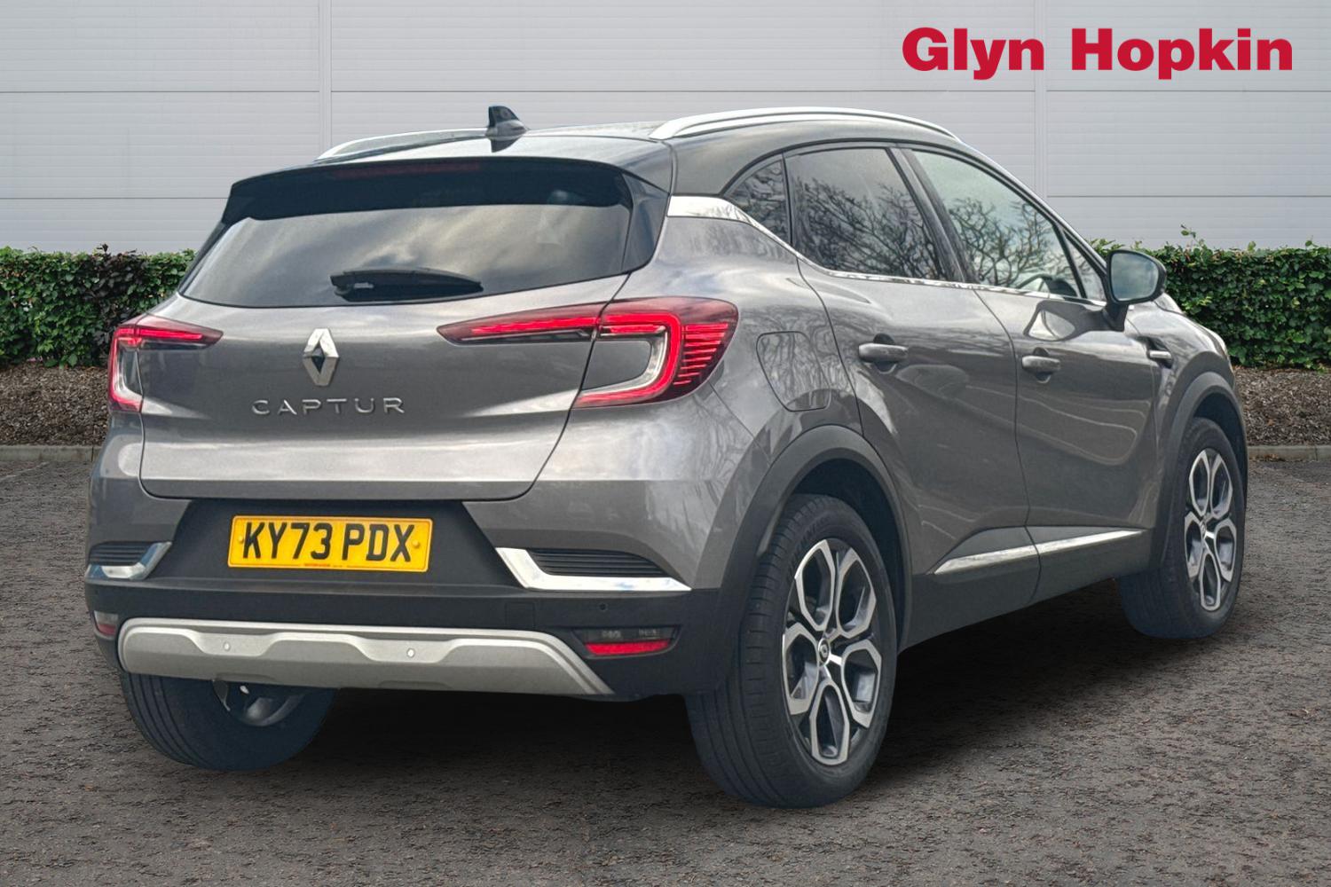 Used Renault Captur 2023 for sale - 76966551: Photo 3