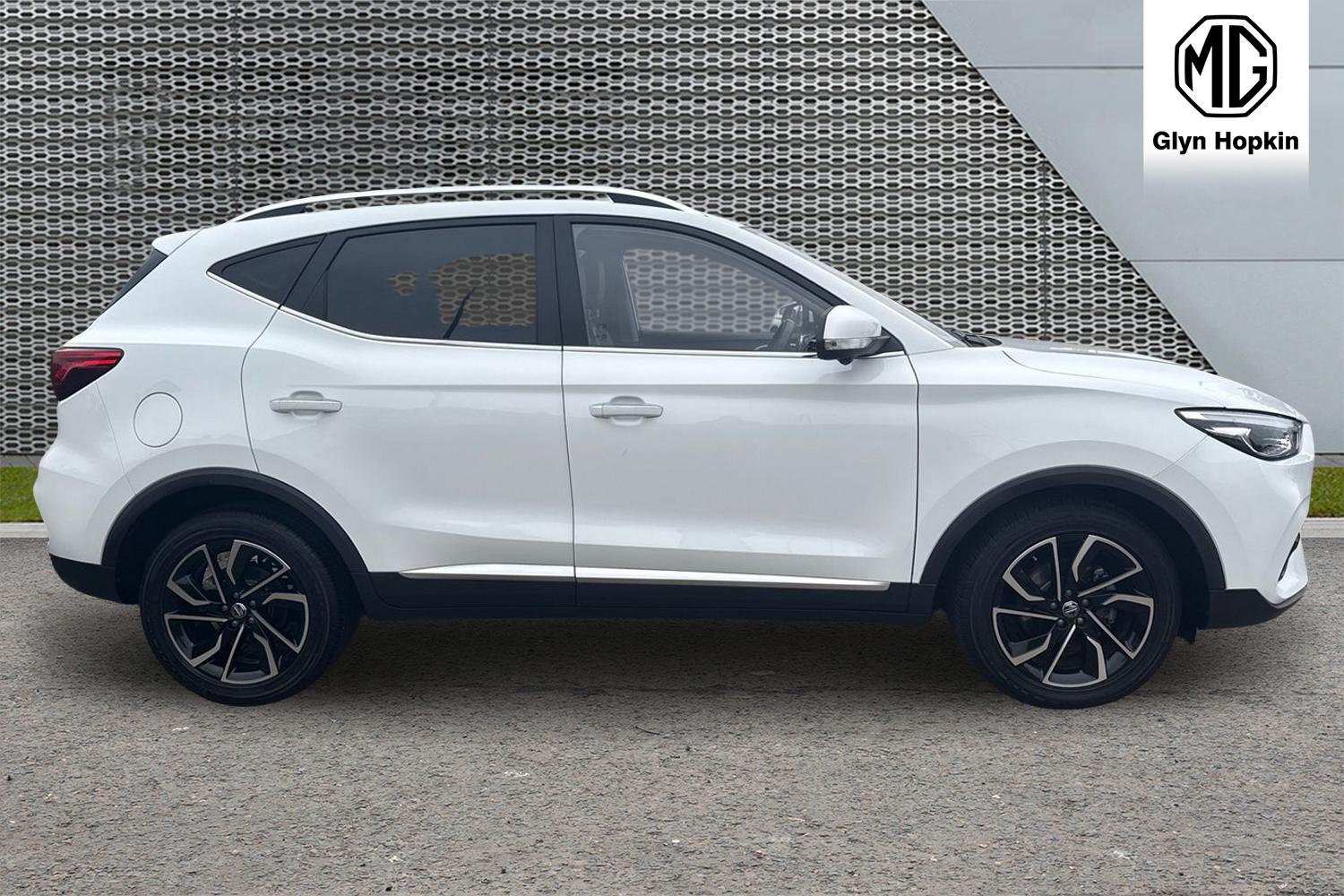 Used MG MG ZS 2023 for sale - 76067150: Photo 2