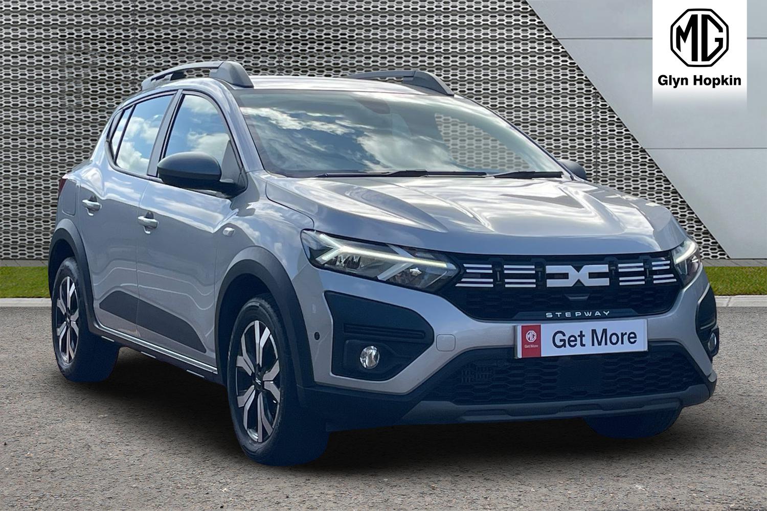 Used Dacia Sandero Stepway 2023 for sale - 76870937: Photo 1