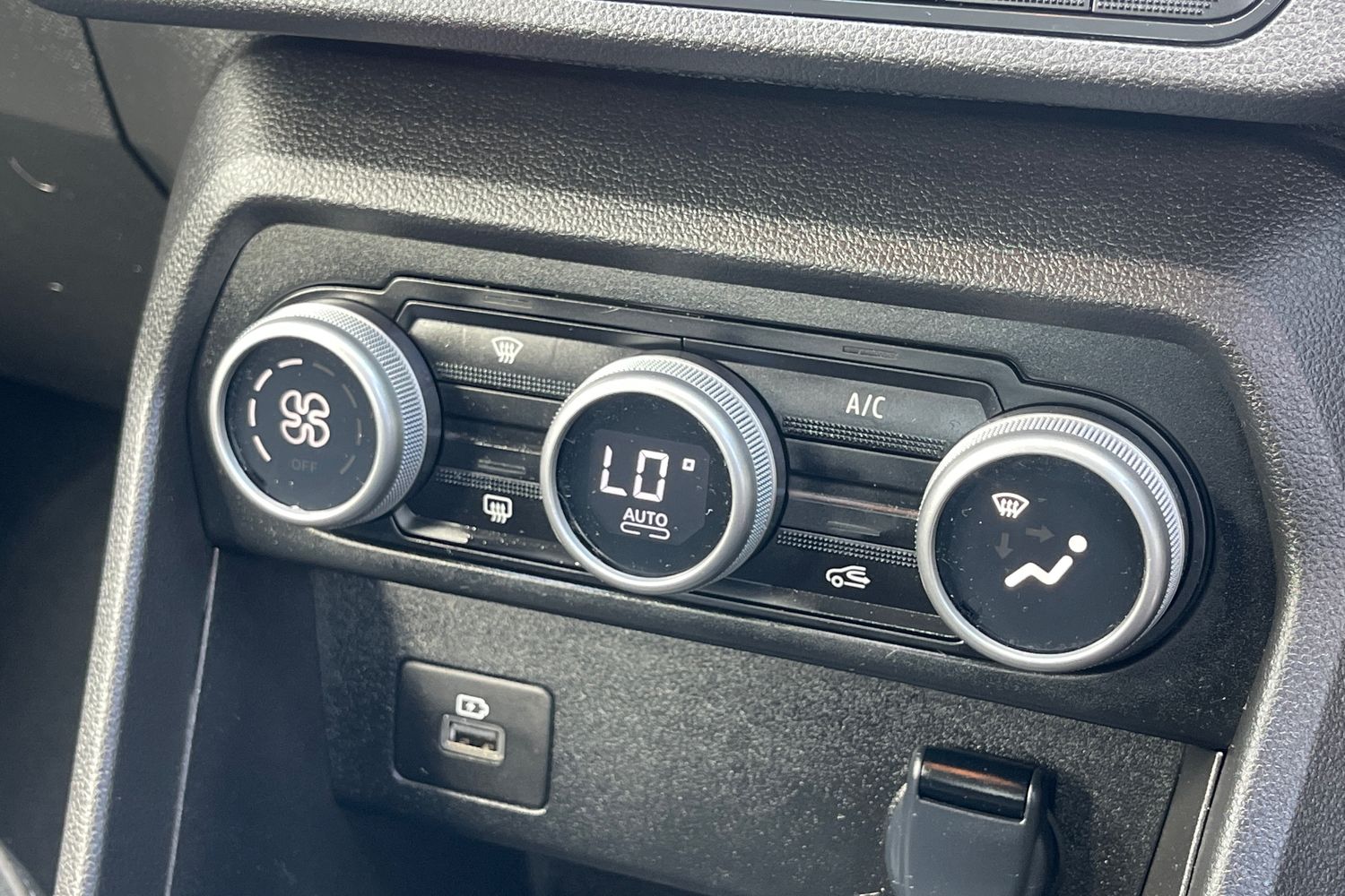 Used Dacia Sandero Stepway 2023 for sale - 76870937: Photo 15