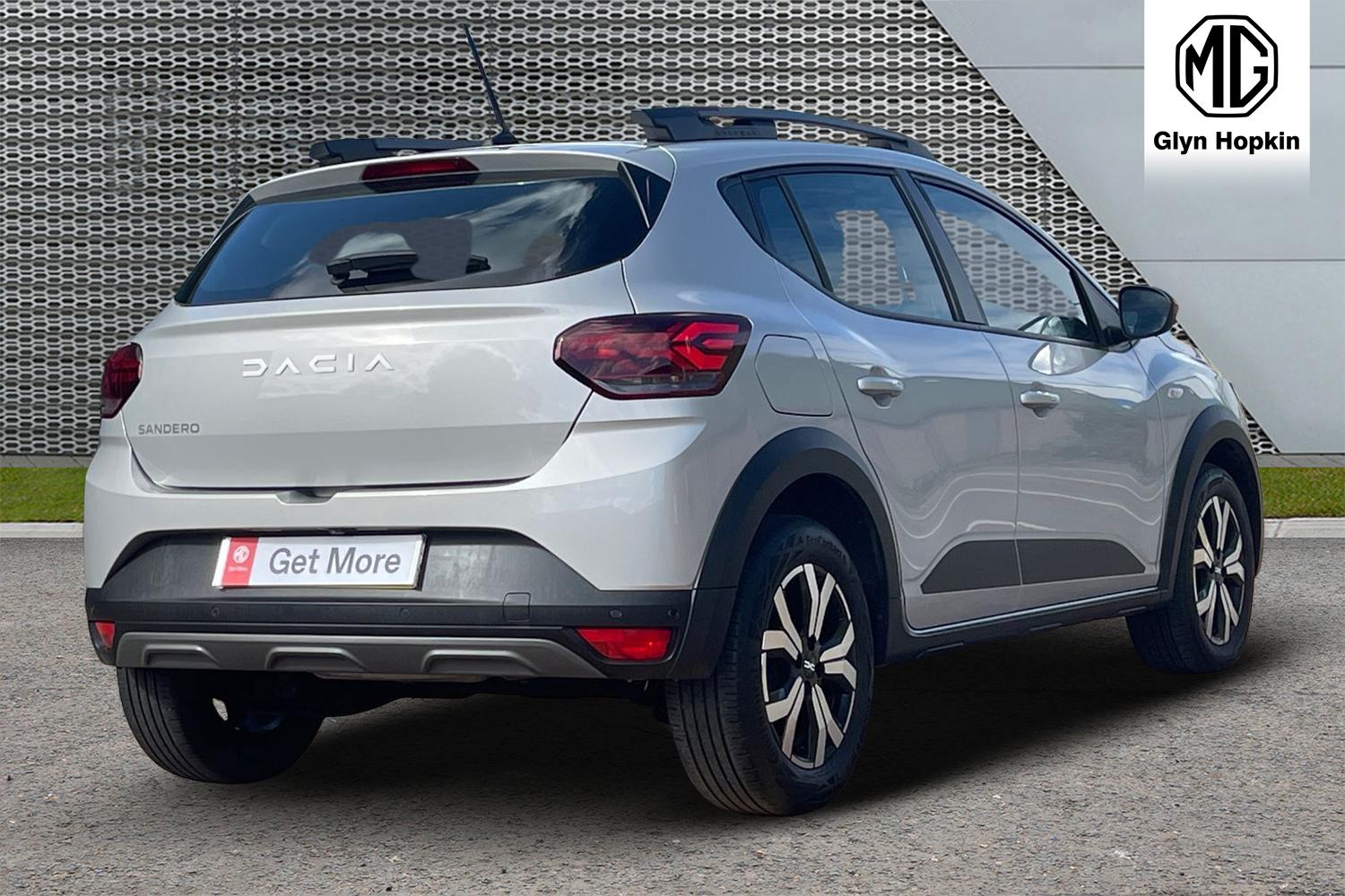 Used Dacia Sandero Stepway 2023 for sale - 76870937: Photo 3