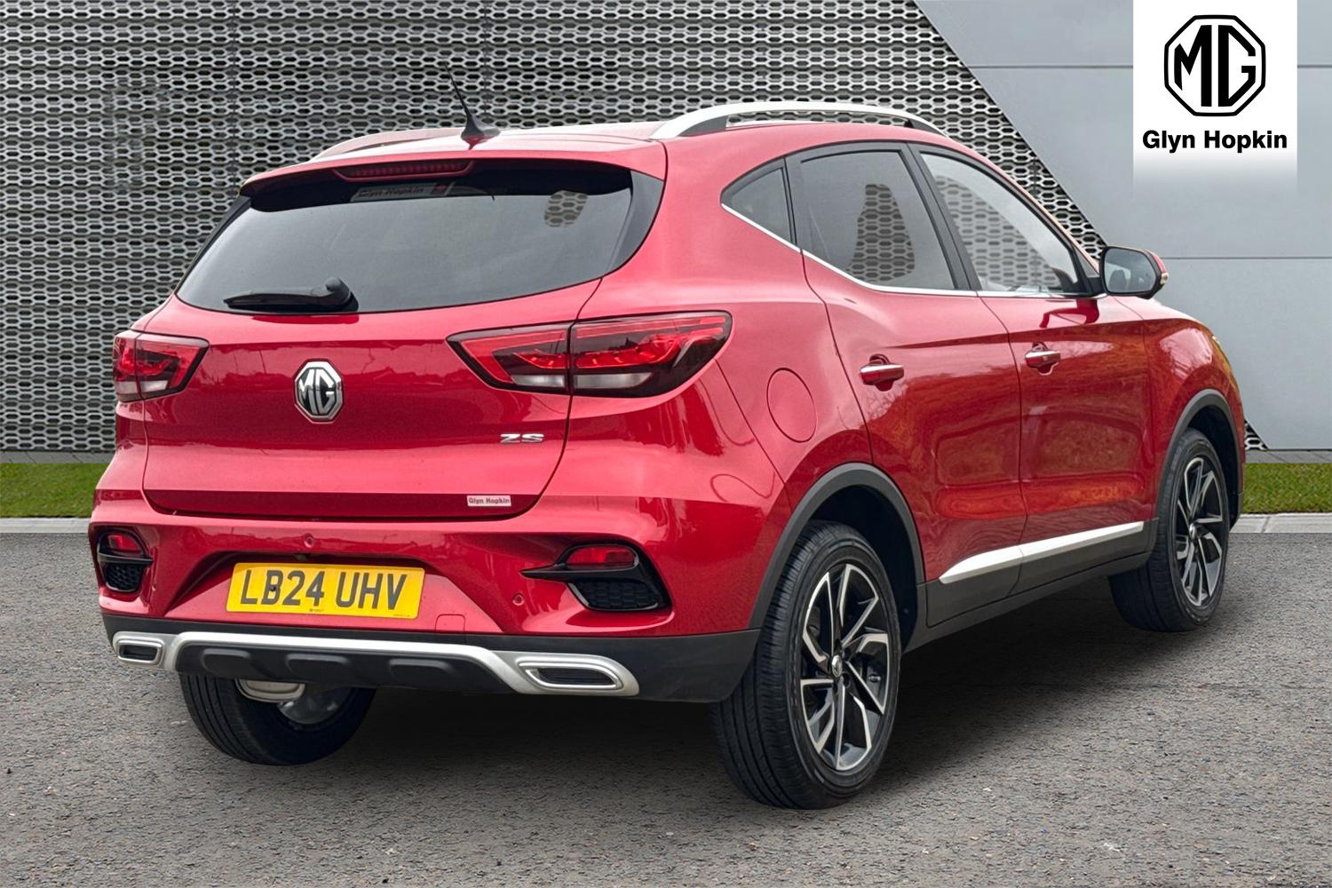 Used MG MG ZS 2024 for sale - 76871139: Photo 3