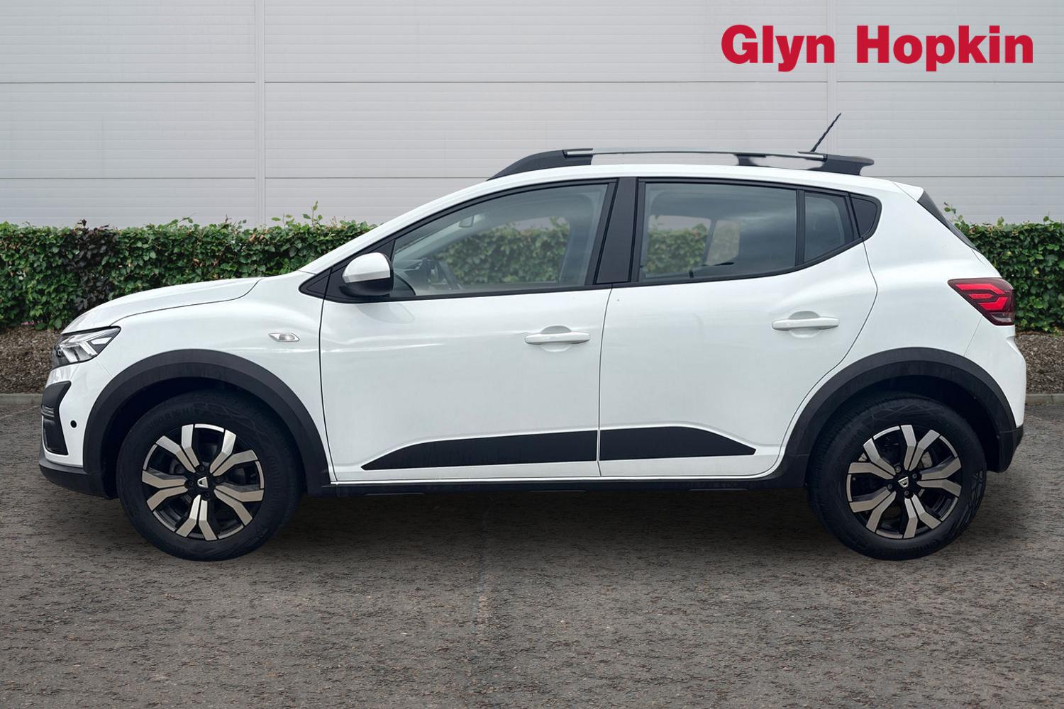 Used Dacia Sandero Stepway 2023 for sale - 76874037: Photo 6