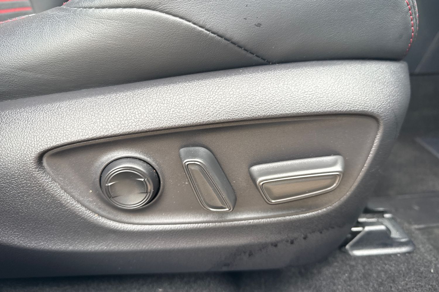 Used Toyota RAV4 2022 for sale - 76130704: Photo 37