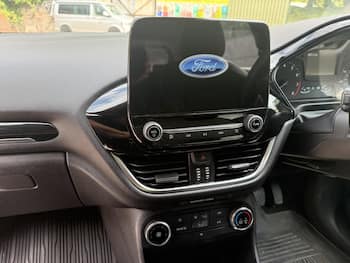 Used Ford Fiesta 2018 for sale - 79644319: Photo