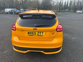 Used Ford Focus 2015 for sale - 78758834: Photo