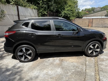 Used Nissan Qashqai 2017 for sale - 79111558: Photo
