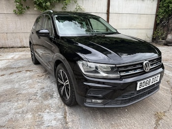 Used Volkswagen Tiguan 2018 for sale - 79067402: Photo