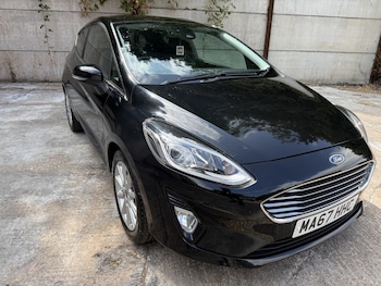 Used Ford Fiesta 2017 for sale - 79266896: Photo