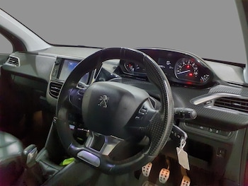 Used Peugeot 208 2017 for sale - 76848906: Photo