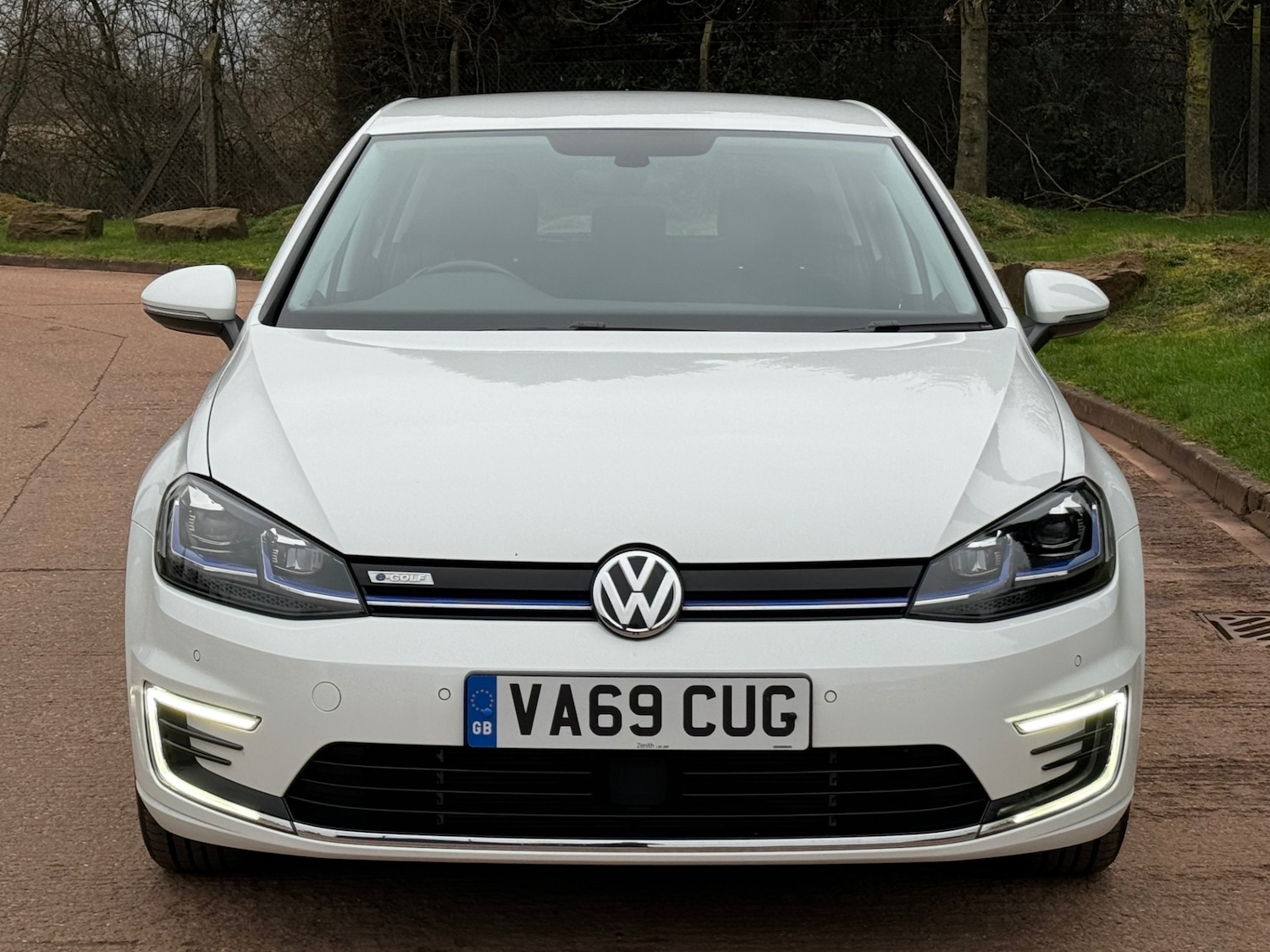 Used Volkswagen Golf 2020 for sale - 77189639: Photo 2