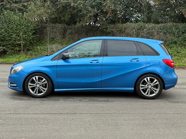 Used Mercedes-Benz B Class 2013 for sale - 76340356: Photo 8