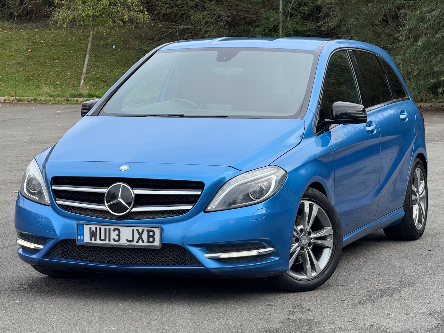 Used Mercedes-Benz B Class 2013 for sale - 76758937: Photo 2