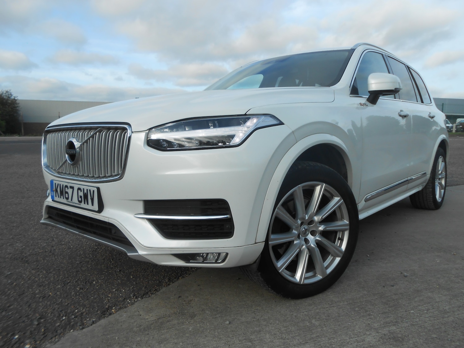 Used Volvo XC90 2017 for sale - 76221911: Photo 1