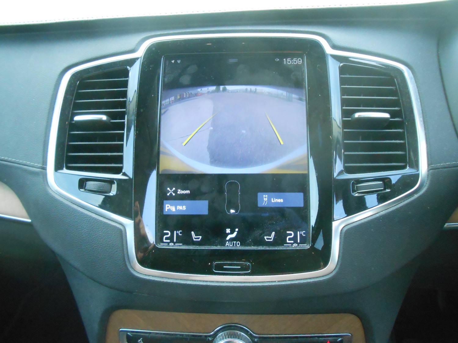 Used Volvo XC90 2017 for sale - 76221911: Photo 15