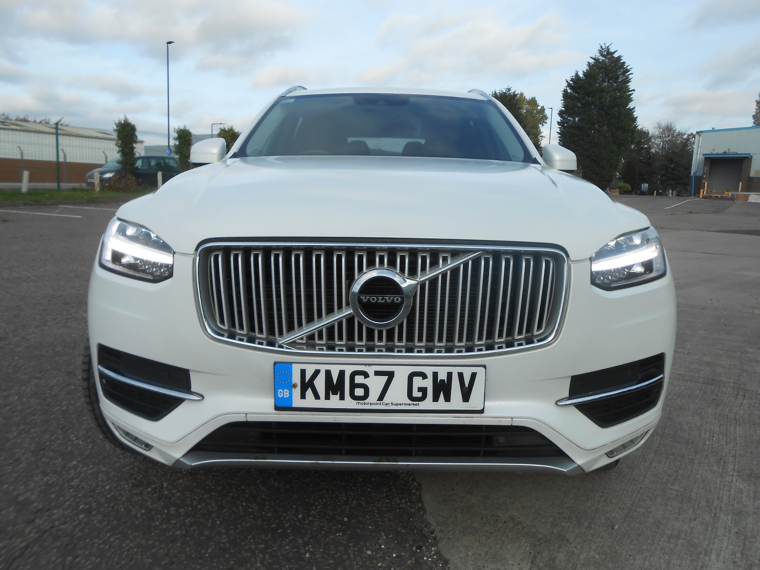 Used Volvo XC90 2017 for sale - 76221911: Photo 2