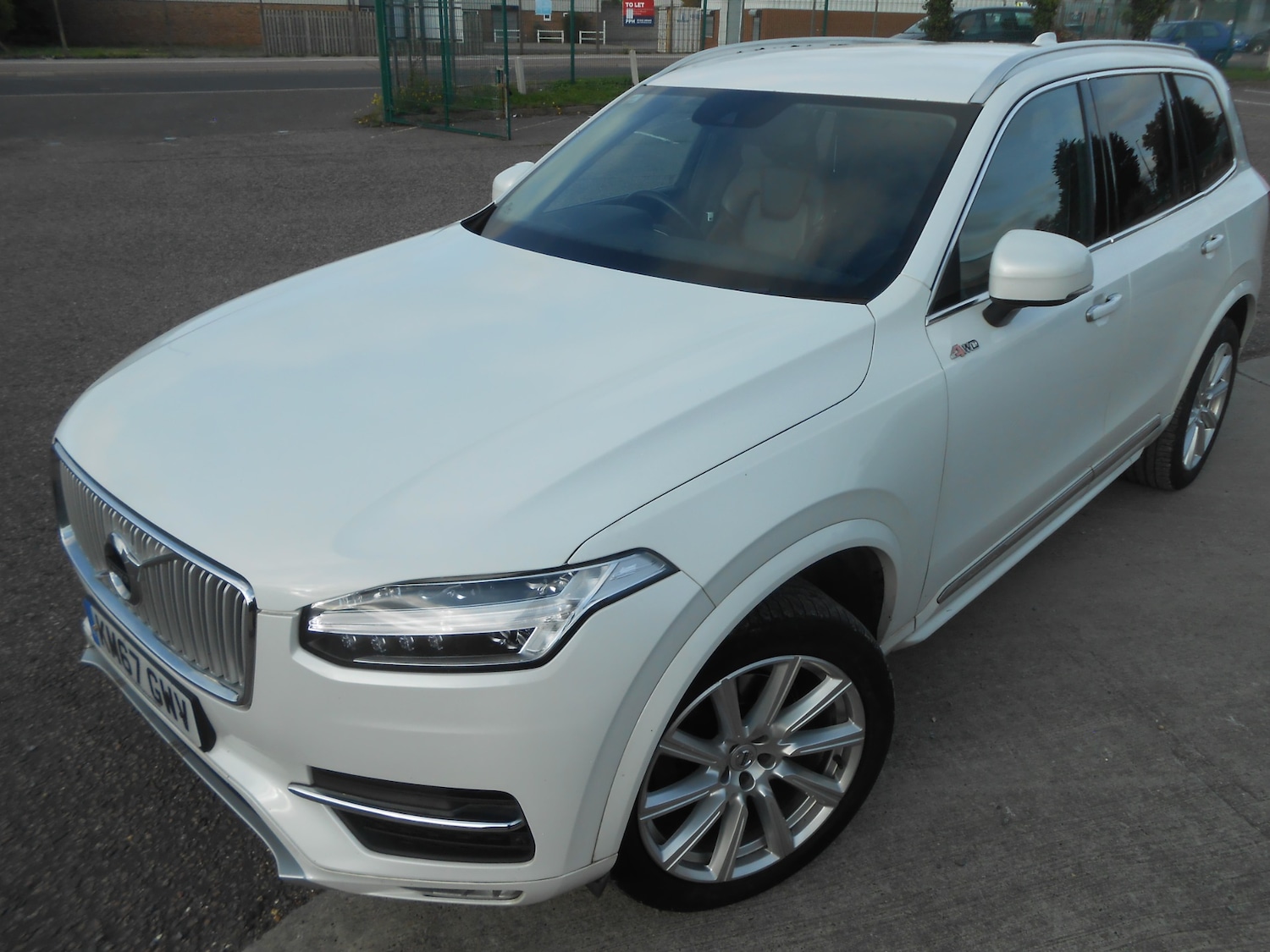 Used Volvo XC90 2017 for sale - 76221911: Photo 4