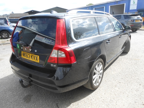 Used Volvo V70 2013 for sale - 75662896: Photo 5