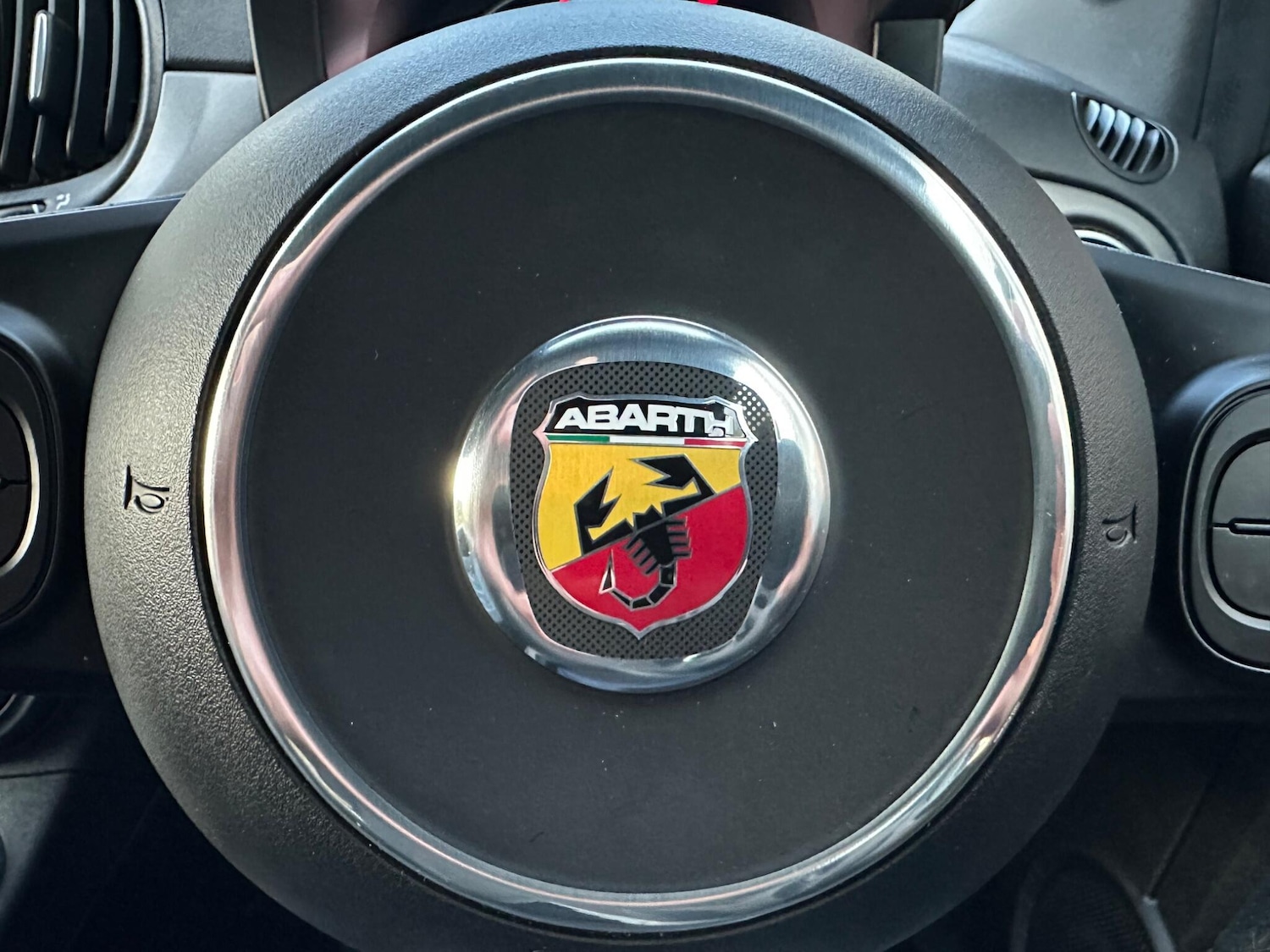 Used Abarth 595 2022 for sale - 76752464: Photo 38