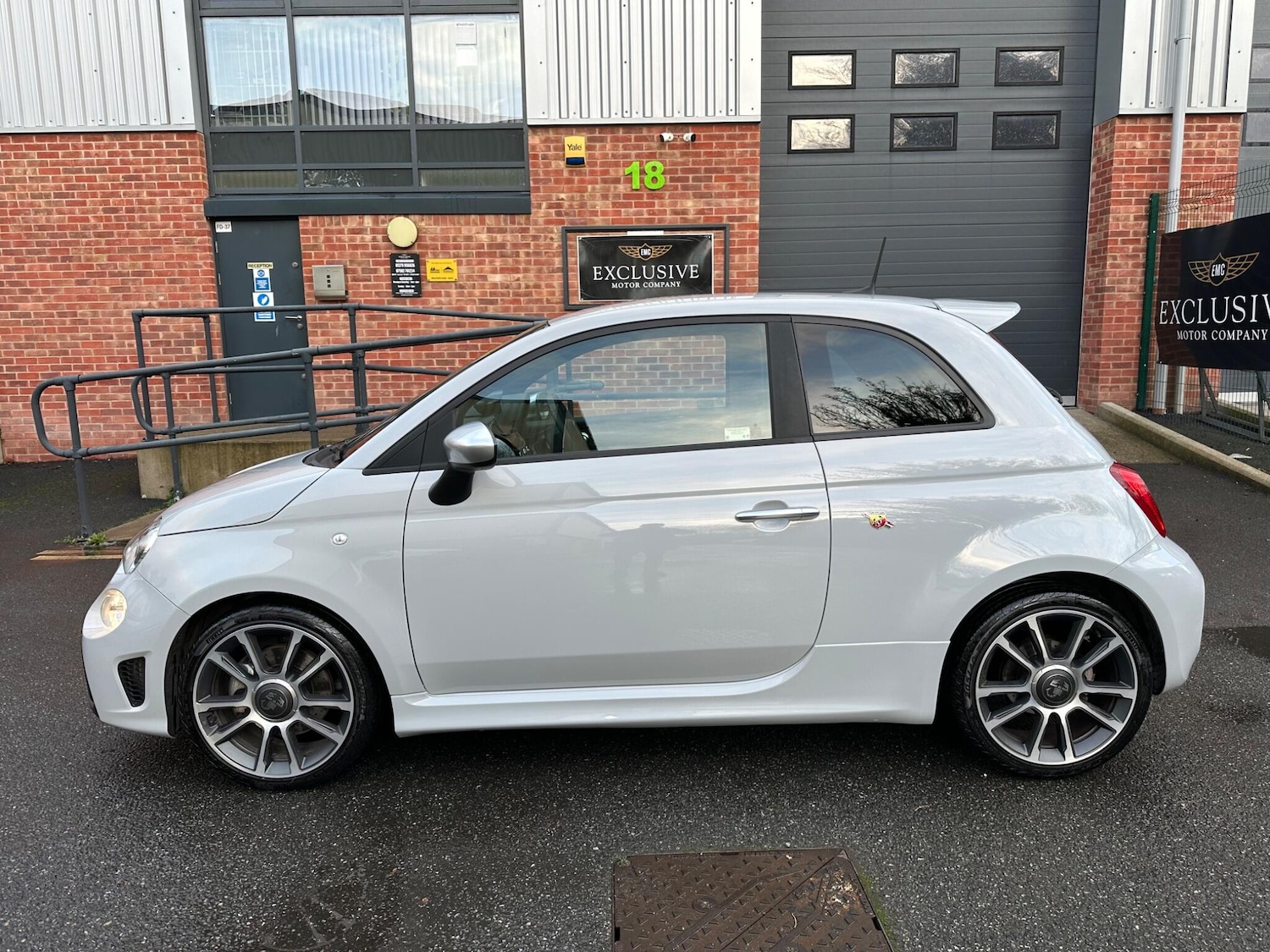 Used Abarth 595 2022 for sale - 76752464: Photo 8