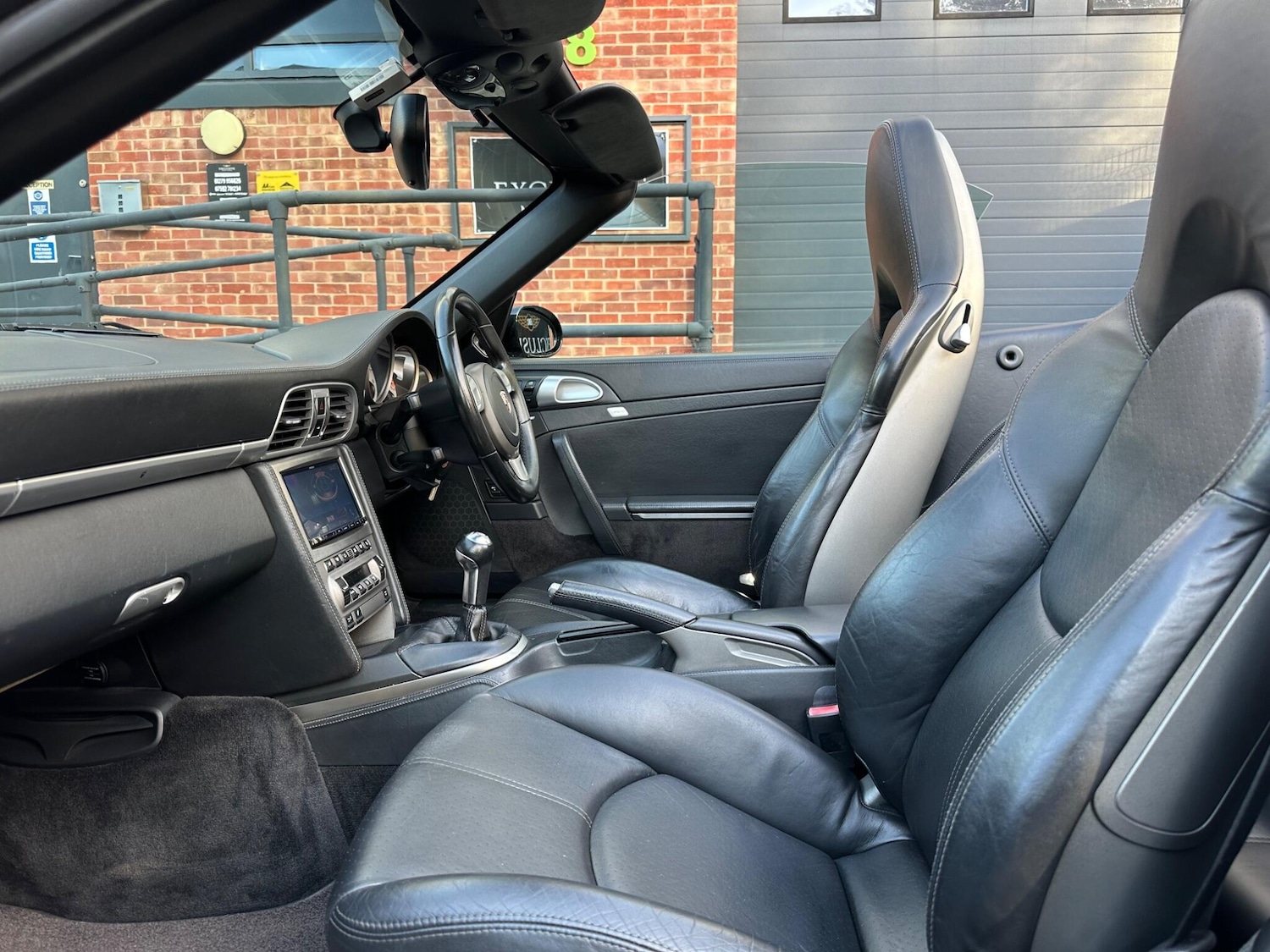 Used Porsche 911 2008 for sale - 76472117: Photo 27